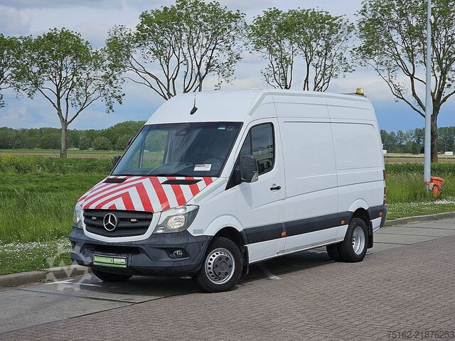Station wagon con tetto alto MERCEDES-BENZ SPRINTER 519 L2H2 V6 3.0Ltr Airco