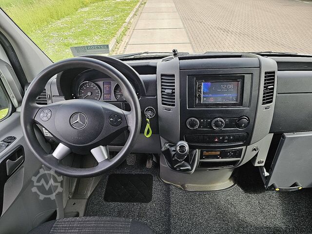 Station wagon con tetto alto MERCEDES-BENZ SPRINTER 519 L2H2 V6 3.0Ltr Airco