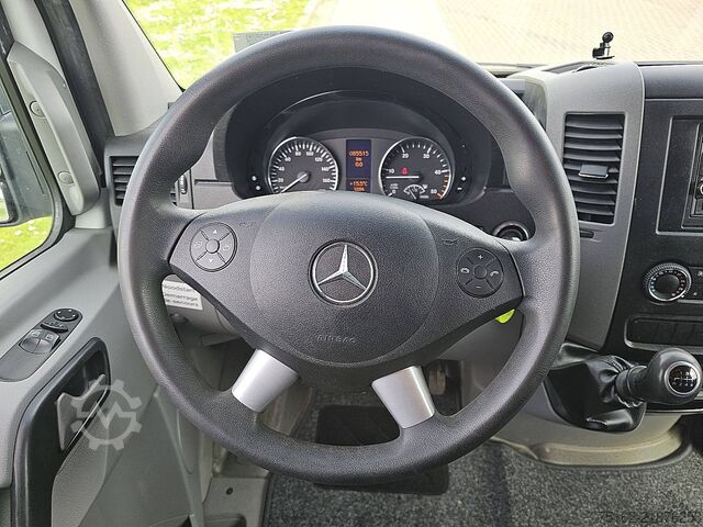 Station wagon con tetto alto MERCEDES-BENZ SPRINTER 519 L2H2 V6 3.0Ltr Airco
