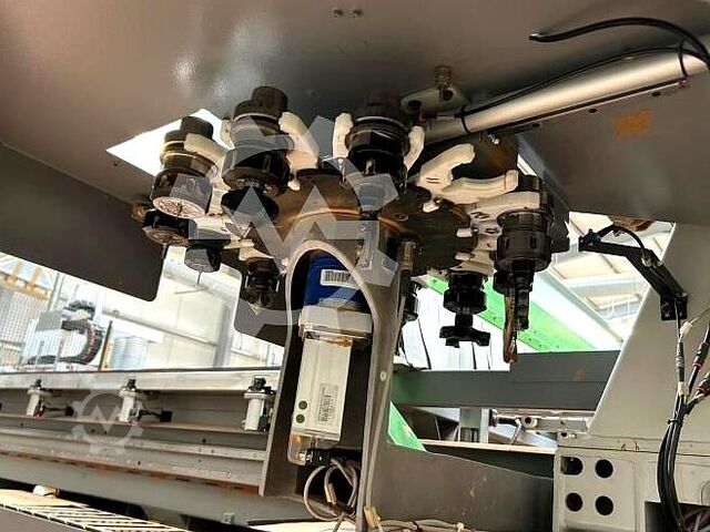 CNC horizontální obráběcí centra Biesse Skill 18.36 G FT 2014 Biesse Skill 18.36 G FT