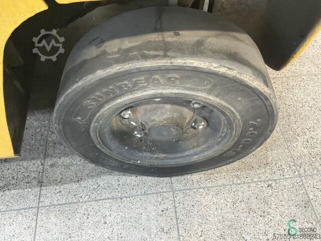 Heftruck TCM FD 40 T 8