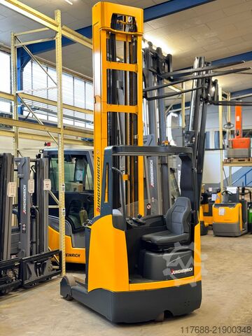 Tolóoszlopos targoncá Jungheinrich ETV 320 - Service Neu - Batterie 80% - 11.51M Hub - 2t