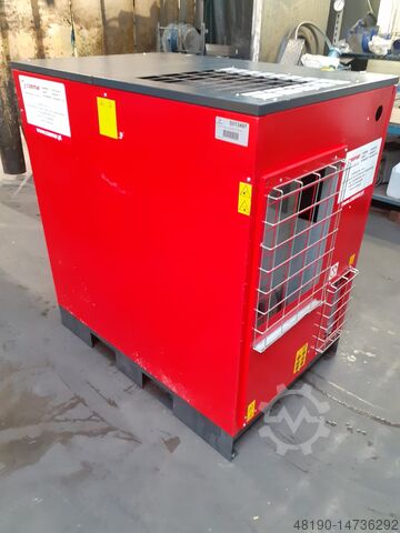 Compresor de tornillo Chicago Pneumatic CPVS25