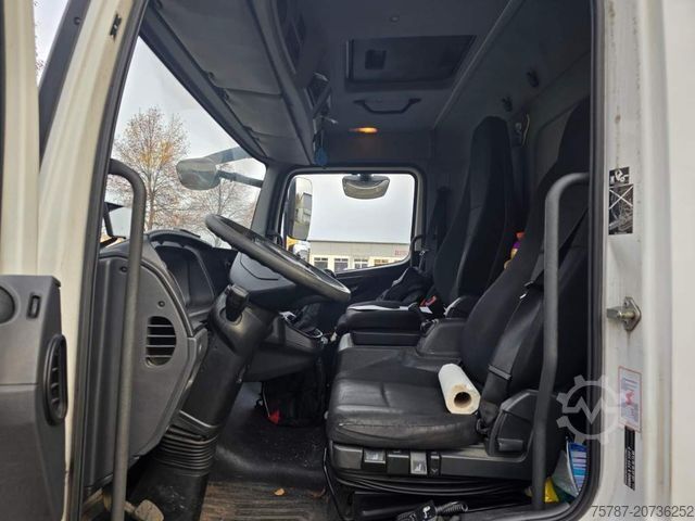 Boxvogn MERCEDES-BENZ 816 Koffer, Ladebordwand, viel in 2025 repariert