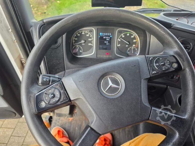 Boxvogn MERCEDES-BENZ 816 Koffer, Ladebordwand, viel in 2025 repariert