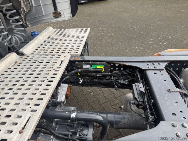 Standard tractor unit IVECO Stralis S-WAY AS440S48T/FP Standklima Retarder