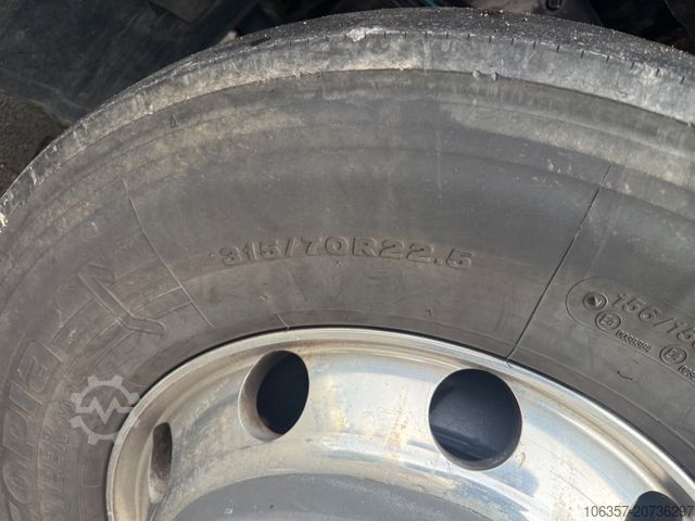 Standard tractor unit IVECO Stralis S-WAY AS440S48T/FP Standklima Retarder