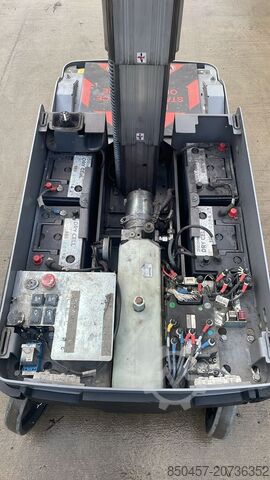 Vertical order pickers Jungheinrich EKM 202