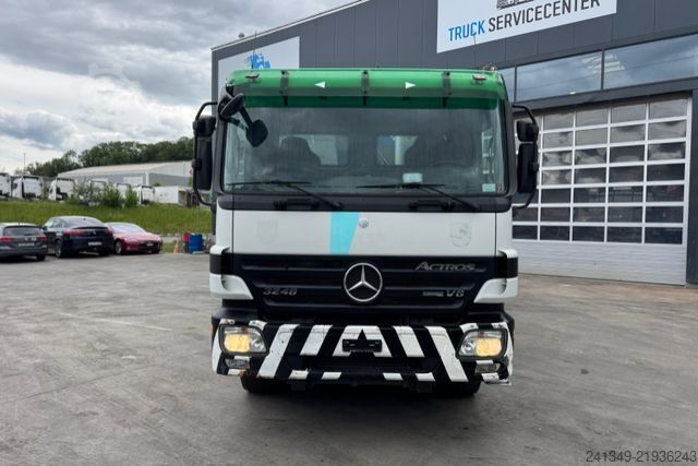 Żuraw samochodowy MERCEDES-BENZ Actros 3248 8x4 Hiab 477-6 SWS Kran/Haken