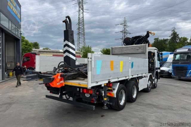 Żuraw samochodowy MERCEDES-BENZ Actros 3248 8x4 Hiab 477-6 SWS Kran/Haken