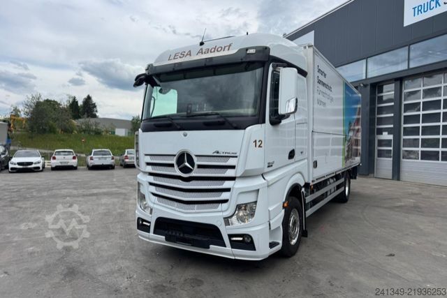 Camion à usage spécial MERCEDES-BENZ Actros 1842 mit Seitenöffnung und Kran