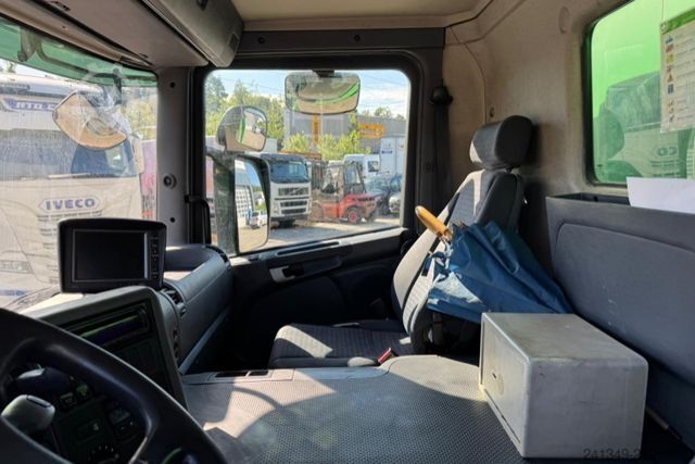 Samochód do zadań specjalnych SCANIA P340 4x2 Getränkeaufbau