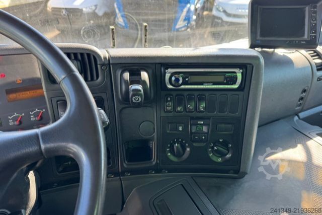 Samochód do zadań specjalnych SCANIA P340 4x2 Getränkeaufbau