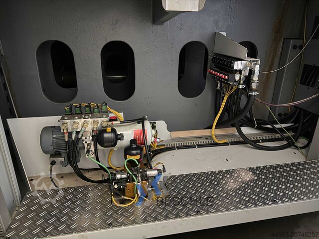 Centro de usinagem vertical HERMLE C 30 U