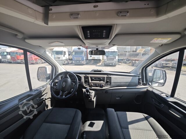 Panel van Ford Transit sierra