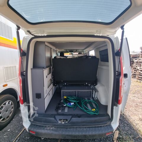 Panel van Ford Transit sierra