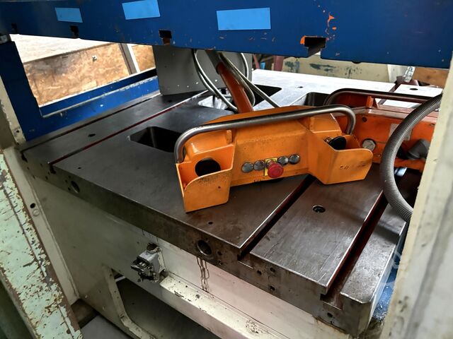 Presse hydraulique Hans Schoen SH/LF100