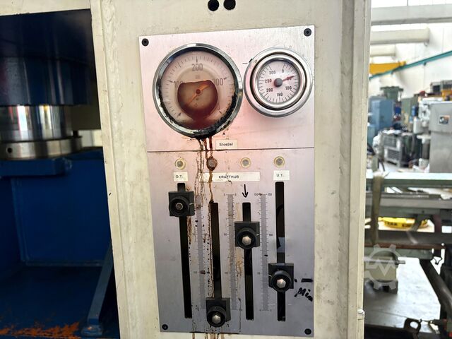 Presse hydraulique Hans Schoen SH/LF100