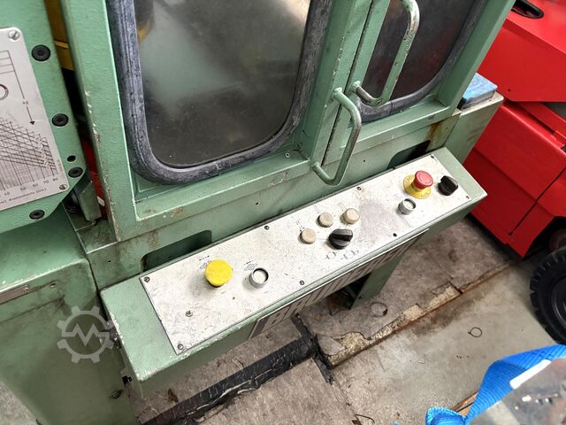 Otomatik delme makinesi Bruderer BSTA 20E