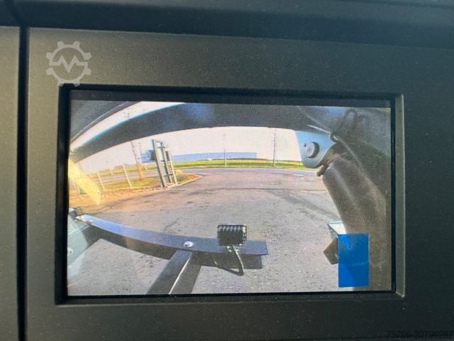 Beverage truck MAN TGM 26.320 L / LBW / LENKACHSE / 18 PAL