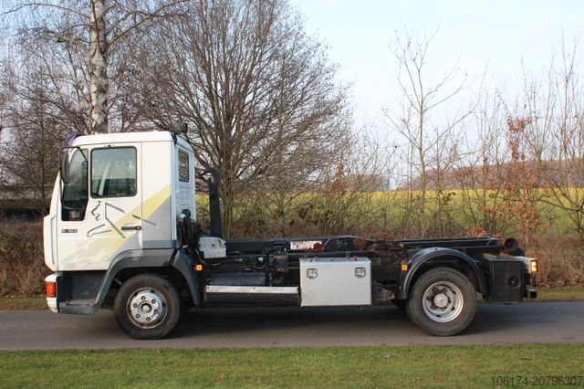 Kiepwagen bestelauto MAN 8.163 BL City Abroller L2000