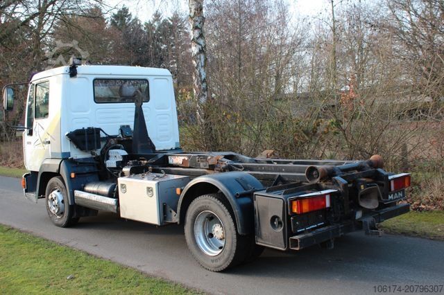 Kiepwagen bestelauto MAN 8.163 BL City Abroller L2000