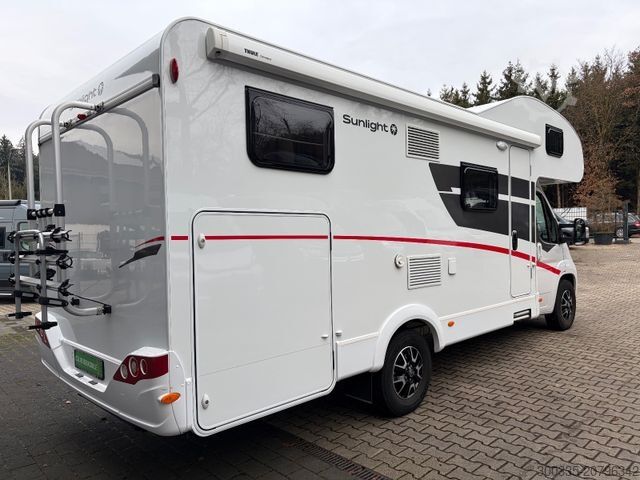 Alkoof camper SUNLIGHT A 70 + Markise + Navi + Kamera + gr. Kühlschrank