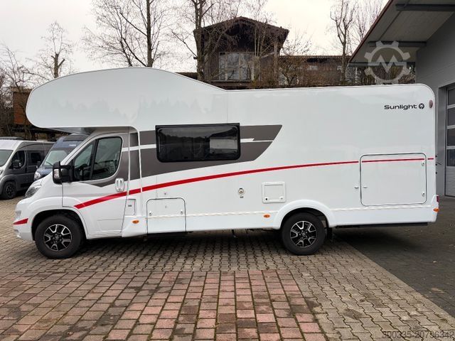 Alkoof camper SUNLIGHT A 70 + Markise + Navi + Kamera + gr. Kühlschrank