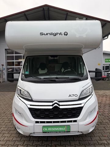 Alkoof camper SUNLIGHT A 70 + Markise + Navi + Kamera + gr. Kühlschrank