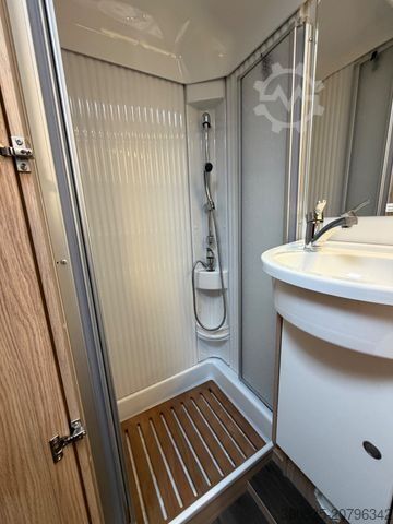 Alkoof camper SUNLIGHT A 70 + Markise + Navi + Kamera + gr. Kühlschrank