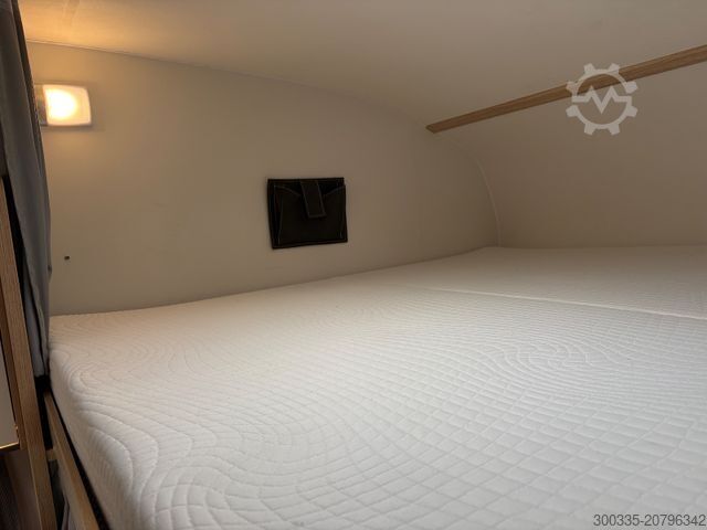 Alkoof camper SUNLIGHT A 70 + Markise + Navi + Kamera + gr. Kühlschrank