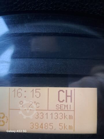 Ladbil med presenning iveco ML 140 E 25 P