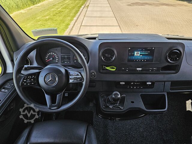 Châssis avec cabine MERCEDES-BENZ SPRINTER 311 ac DC EURO6