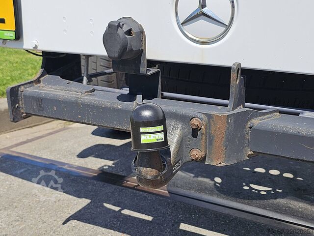 Châssis avec cabine MERCEDES-BENZ SPRINTER 311 ac DC EURO6
