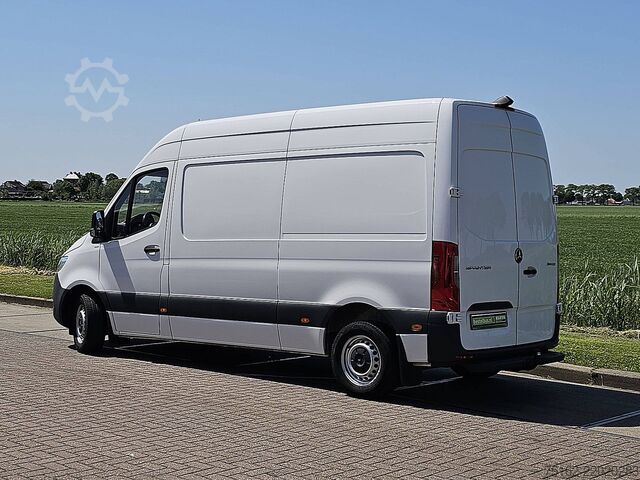 Camioneta familiar de techo alto MERCEDES-BENZ SPRINTER 314 L2H2 Mbux10 + Navi!