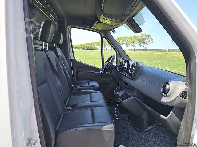 Camioneta familiar de techo alto MERCEDES-BENZ SPRINTER 314 L2H2 Mbux10 + Navi!