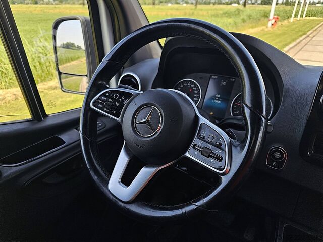 Camioneta familiar de techo alto MERCEDES-BENZ SPRINTER 314 L2H2 Mbux10 + Navi!