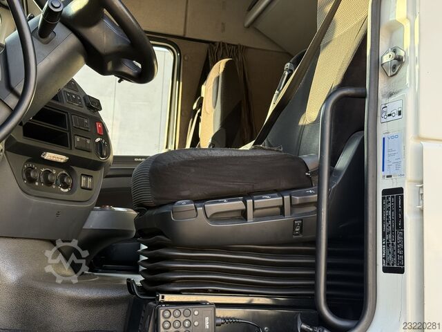 Standard dragbil DAF XF 106.460