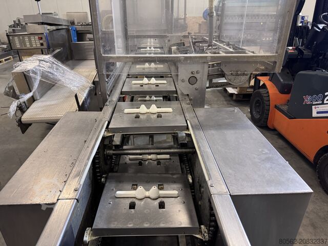 Egg packaging machine Moba Omnia 170 Loader in-line