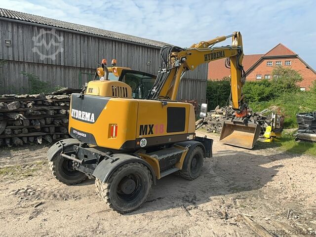 Gumikerekes kotrógép Hydrema RB15-MX18 with tiltrotator, quick coupler and excavator bucket
