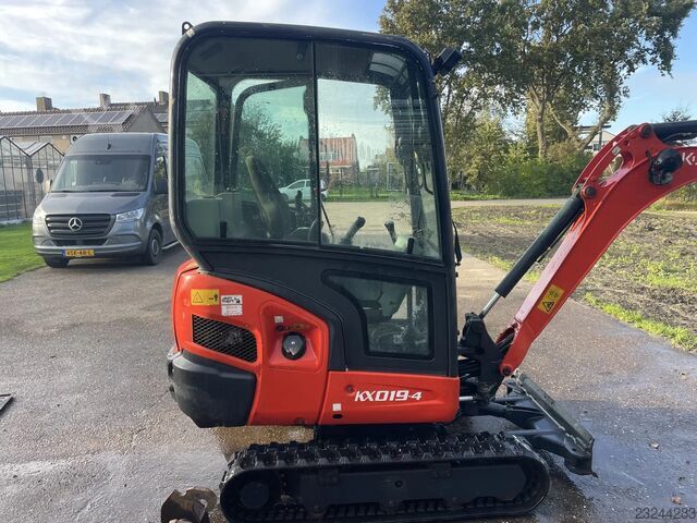 Escavadora Kubota KX019-4 Kubota KX019-4 Graafmachine