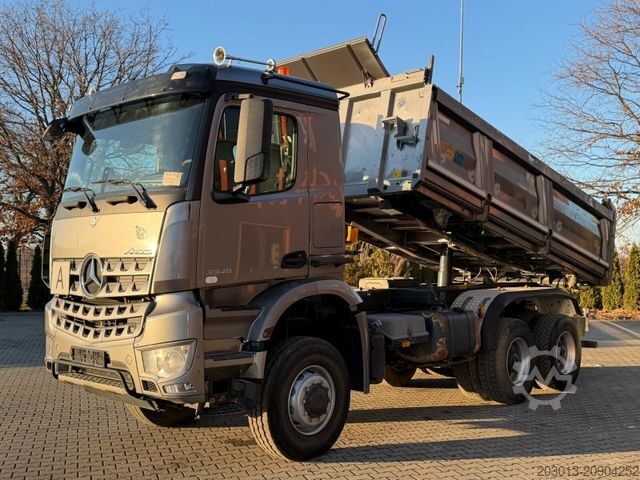 Camión volquete MERCEDES-BENZ AROCS 3345 6x6 Euro 6 Kipper mit Bordmatik