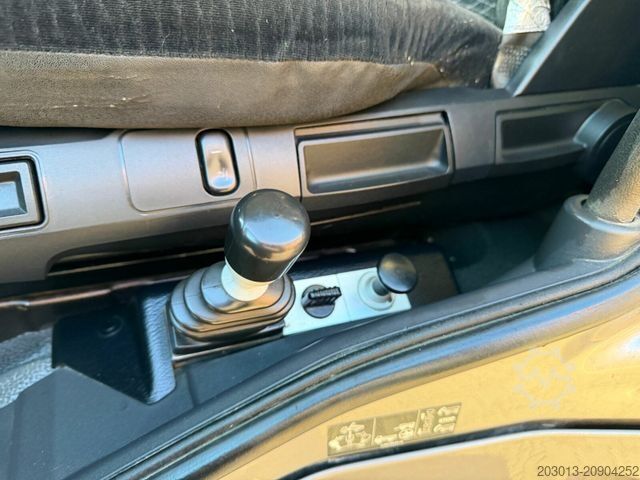 Ανατρεπόμενο φορτηγό MERCEDES-BENZ AROCS 3345 6x6 Euro 6 Kipper mit Bordmatik