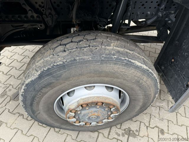 Camión volquete MERCEDES-BENZ AROCS 3345 6x6 Euro 6 Kipper mit Bordmatik