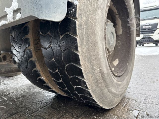 Tractor estándar MAN TGS 22.510 4x4 SZM - Kipphyd. Blatt Luft