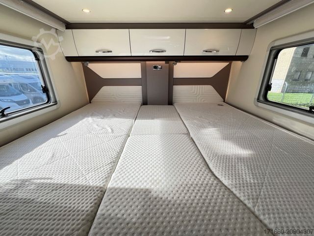 Ημιενσωματωμένο αυτοκινούμενο τροχόσπιτο BÜRSTNER Lyseo TD 690 G