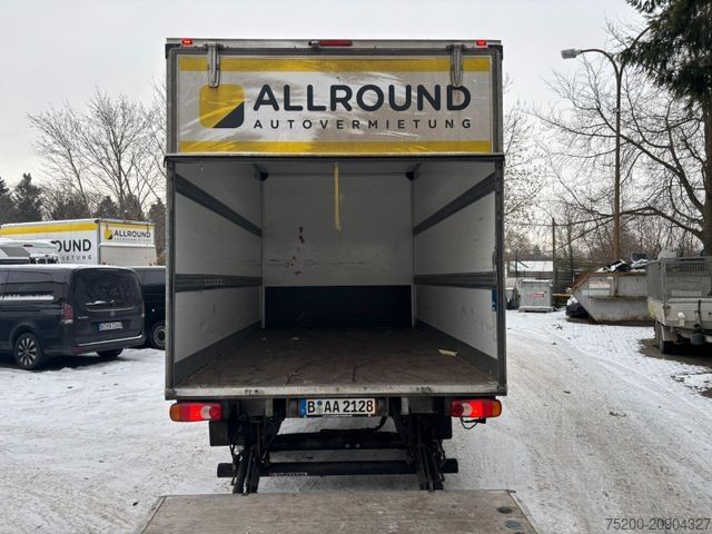 Vrachtwagen met bakwagen RENAULT Master Koffer/LBW/KLIMA/TEMPO