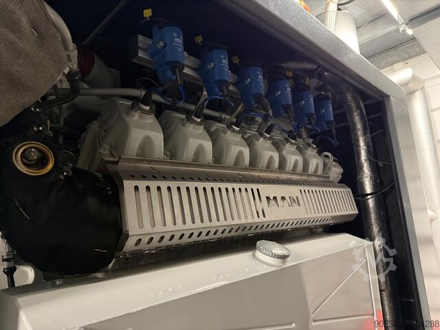 Planta de cogeneración MAN Rollo de 500 kW, 50 Hz, 415 V, poco utilizada MAN ROLLO E3262 L232