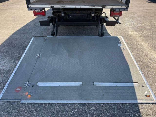 Dubă cu caroserie tip cutie IVECO 72 C 18 L Koffer 6 m LBW 1 T*Standhzg.*NL 3 T