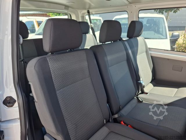 Minibusz VOLKSWAGEN T6.1 9-Sitzer-Stoff  1. Hand Klima